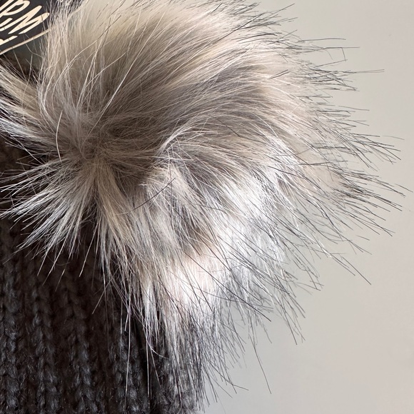 NEW Turtlefur Winter Hat with Ears Pom Poms - Picture 3 of 6